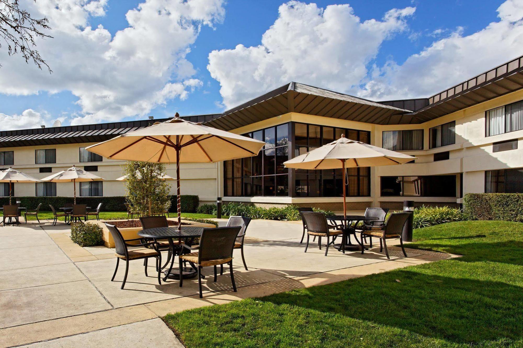 Holiday Inn Express Walnut Creek By Ihg Εστιατόριο φωτογραφία