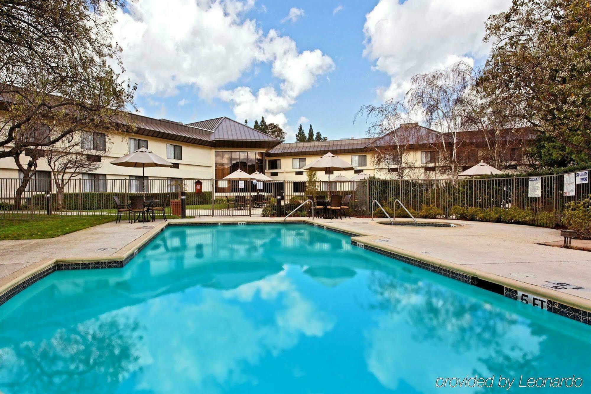 Holiday Inn Express Walnut Creek By Ihg Εξωτερικό φωτογραφία